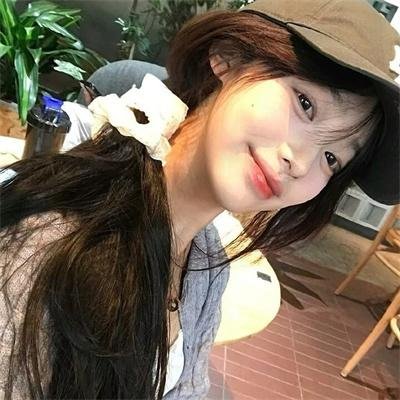 月·色
